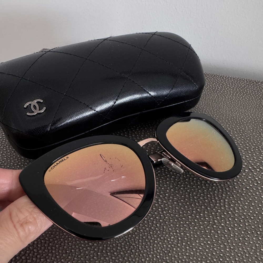 CHANEL Black and Pink Cat-Eye Sunglasses